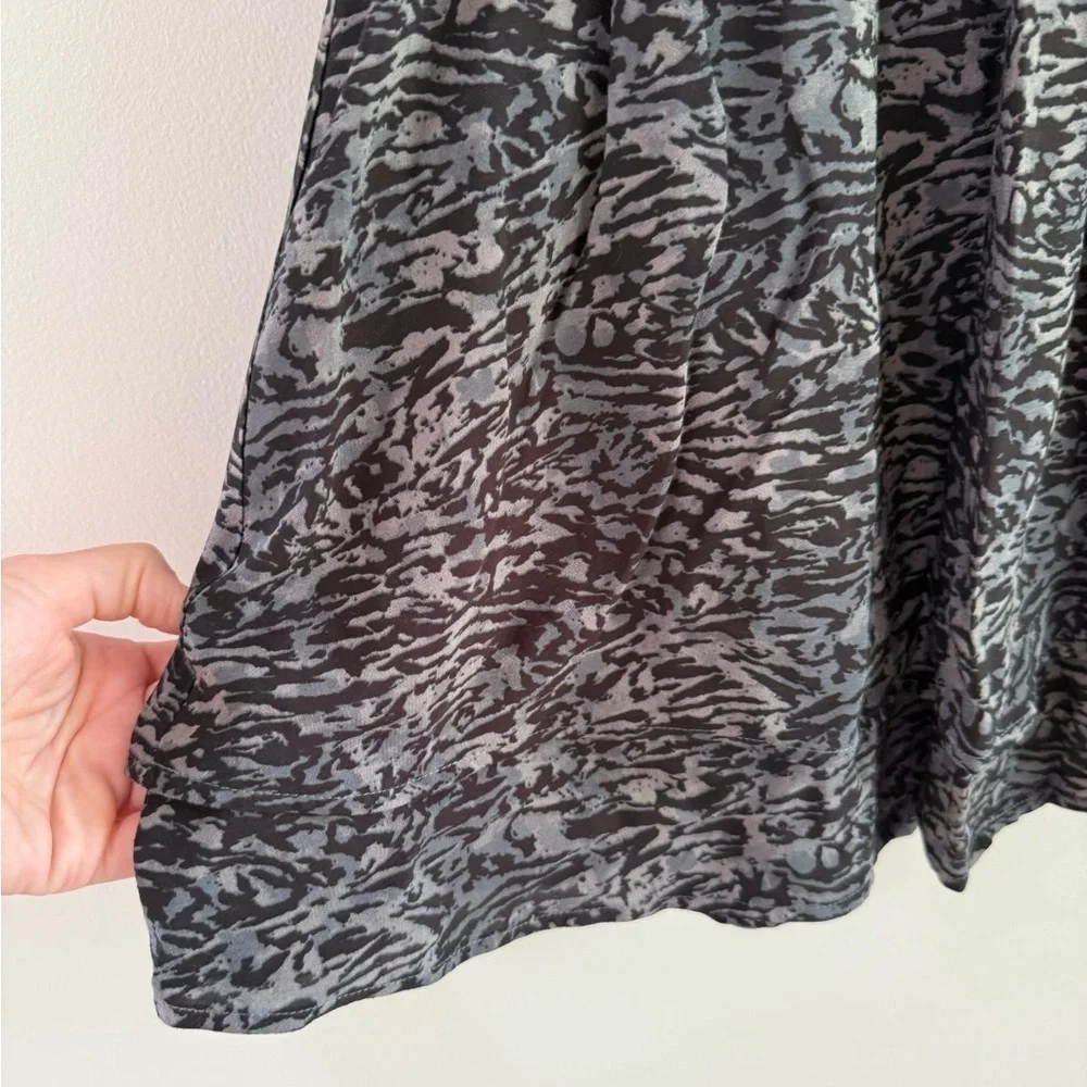 Rails Addison Skirt - Charcoal Grey Abstract Animal Print - Size Small